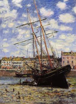 Claude Oscar Monet : Boat at Low Tide at Fecamp